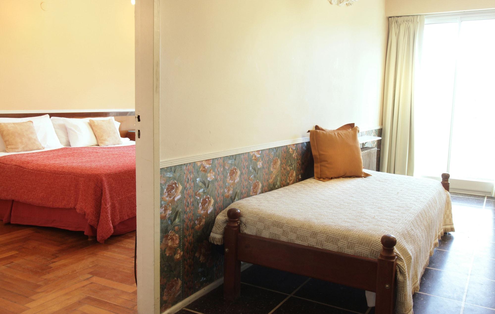 Hotel Lyon Buenos Aires
