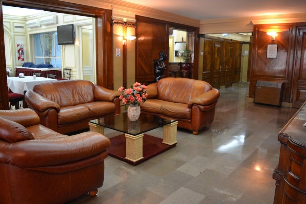 Hotel Lyon By Mh