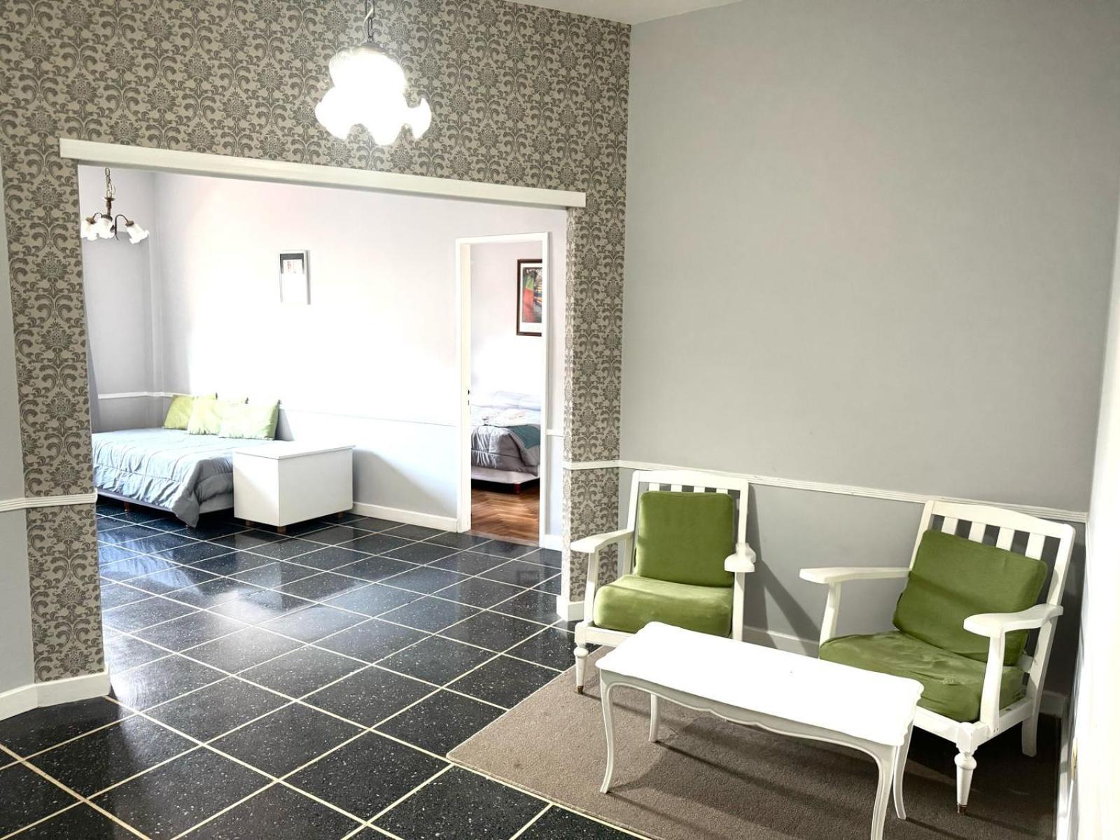 Lyon Hotel 3*